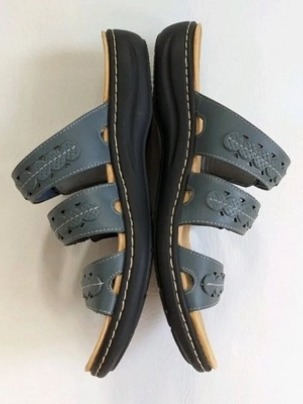 Clarks these collection